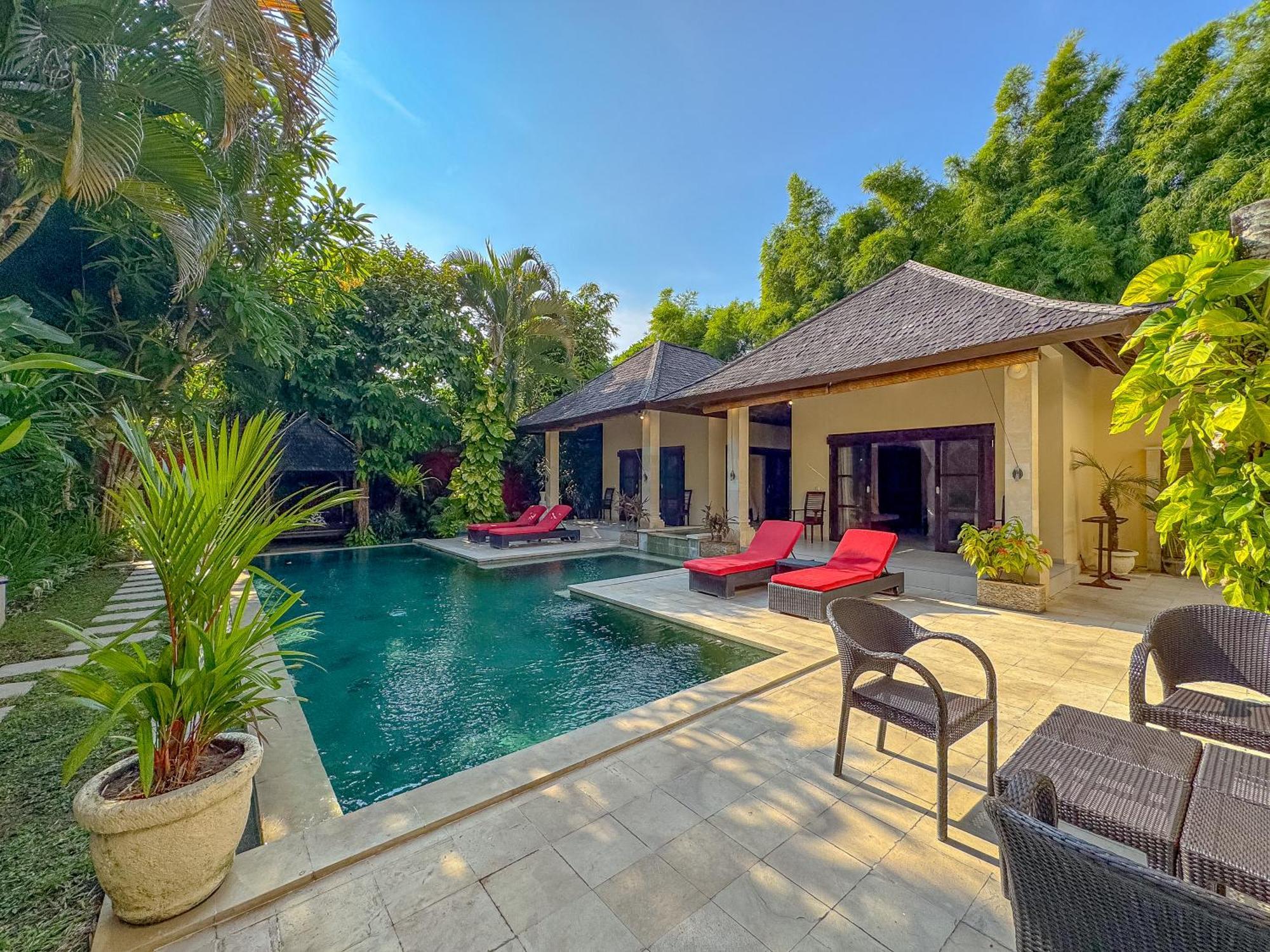 Villa Bugis Abimanyu Seminyak Bilik gambar