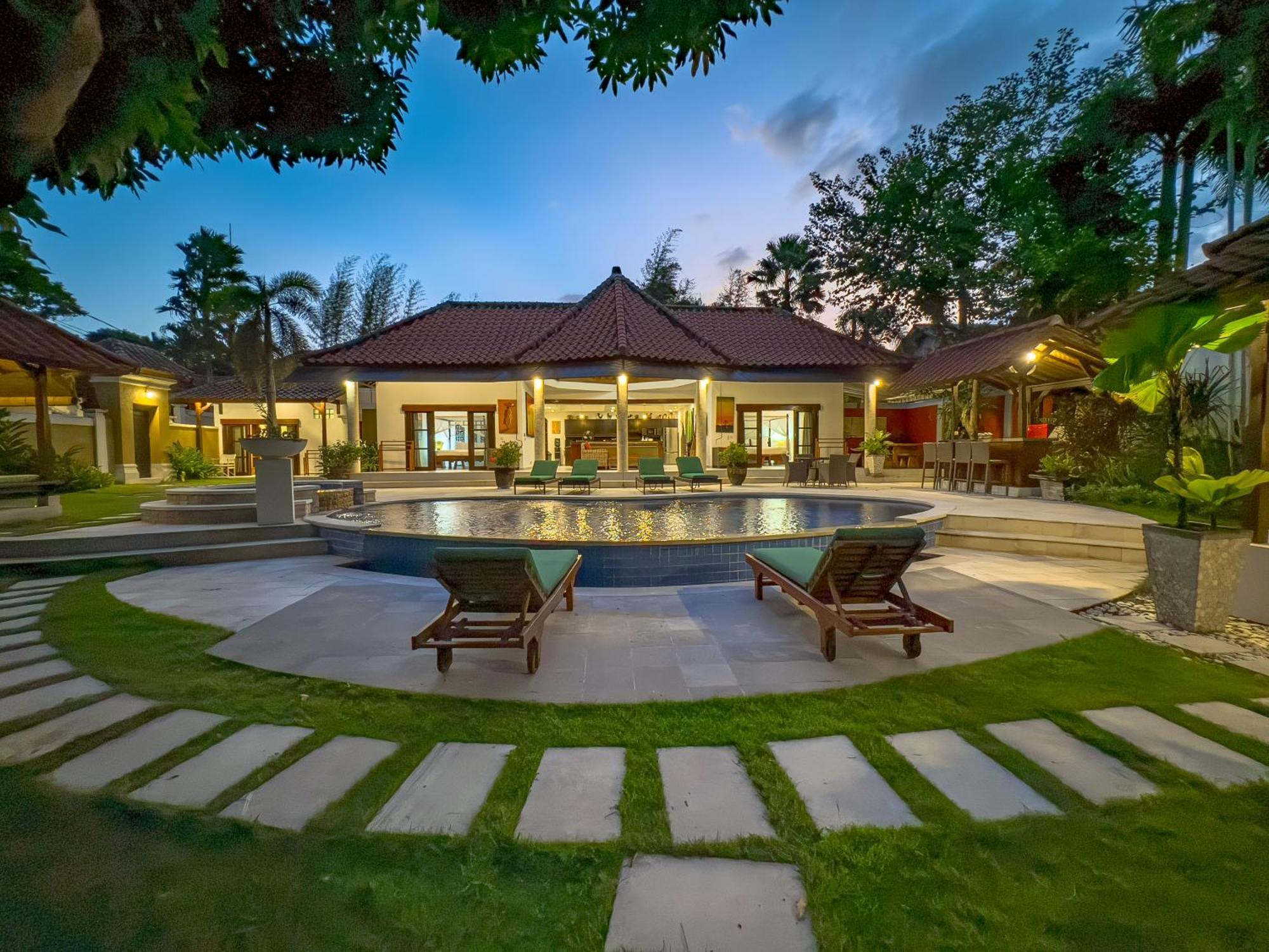 Villa Bugis Abimanyu Seminyak Luaran gambar