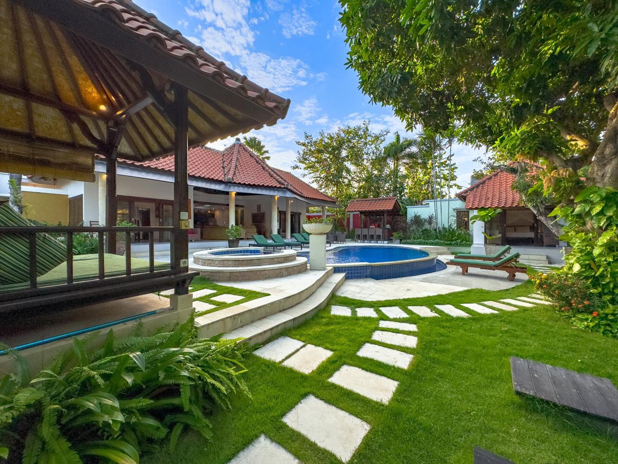 Villa Bugis Abimanyu Seminyak Bilik gambar
