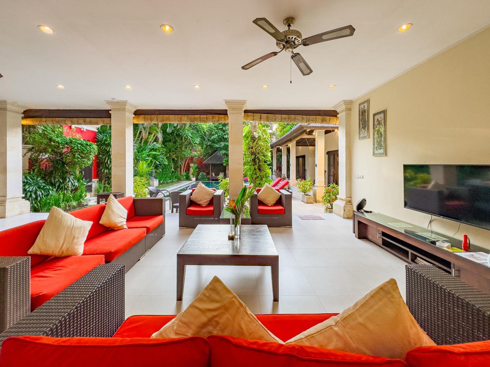 Villa Bugis Abimanyu Seminyak Bilik gambar