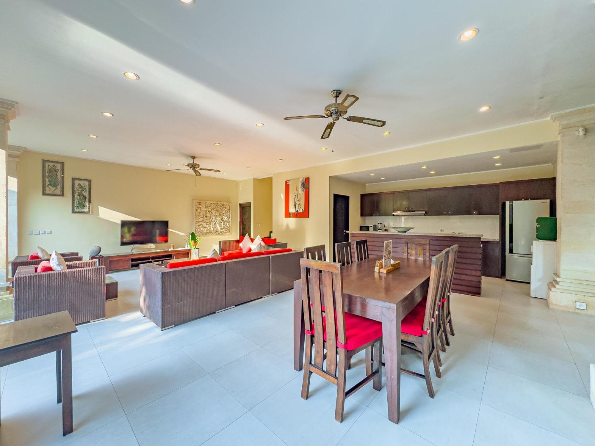 Villa Bugis Abimanyu Seminyak Bilik gambar