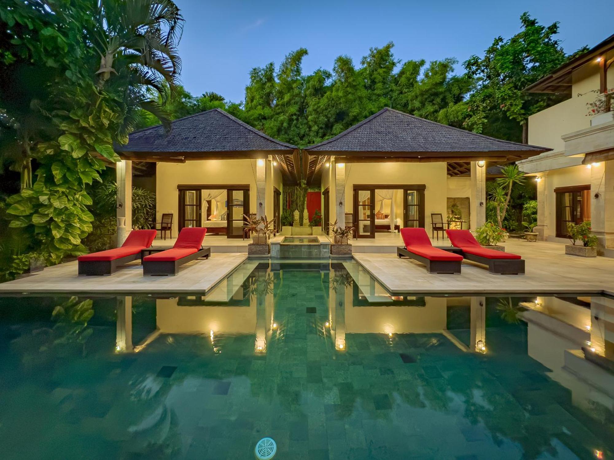 Villa Bugis Abimanyu Seminyak Bilik gambar